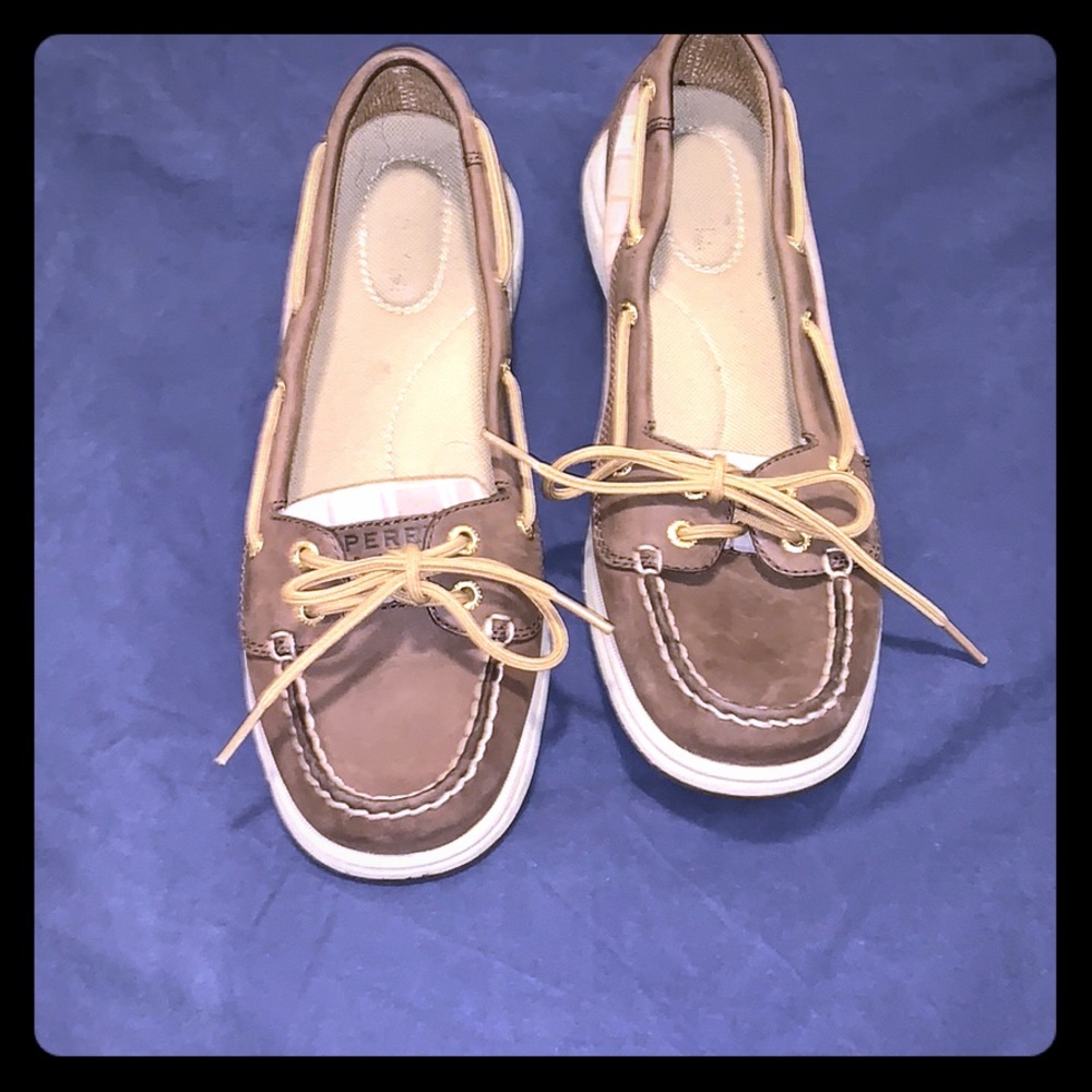 Sperry topsider